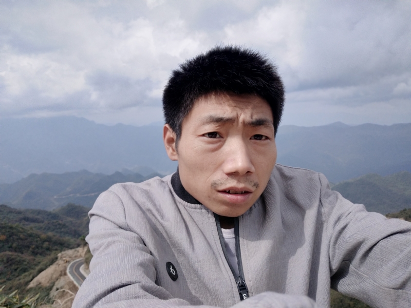 向后半生奋斗的第一张照片--南平交友网