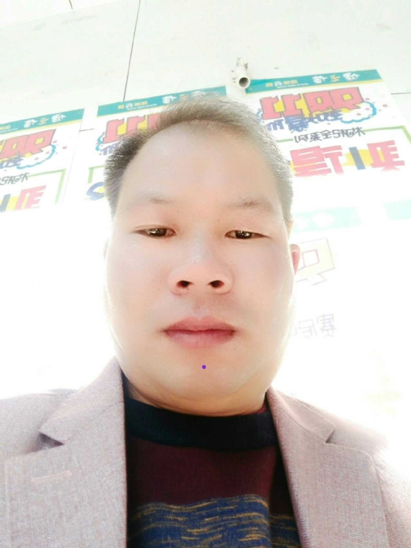 左手牵右手的第一张照片--南平交友网