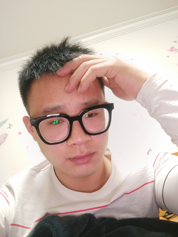 华灯初上的夜晚的第一张照片--南平交友网