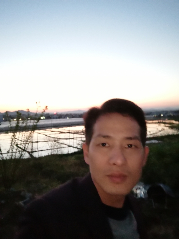 不忘初心的第一张照片--南平交友网