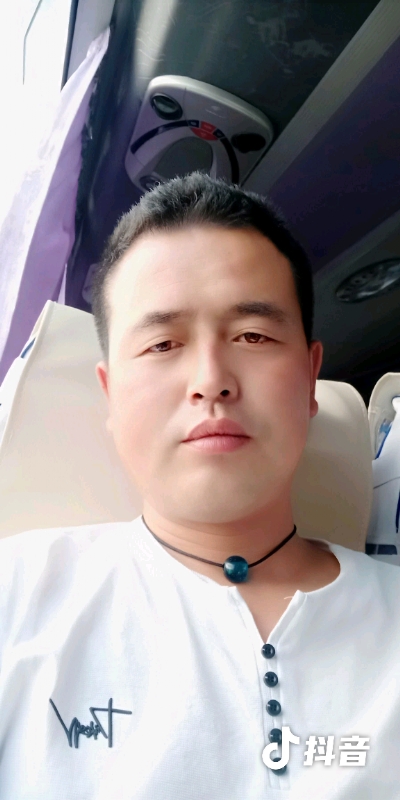 瞬间被爱上的第一张照片--南平交友网