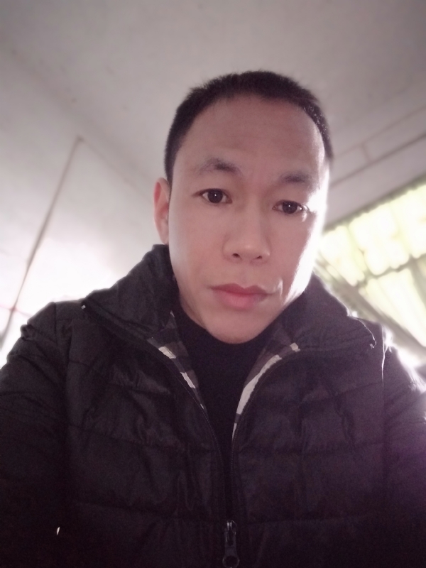 相信真爱的第一张照片--南平交友网