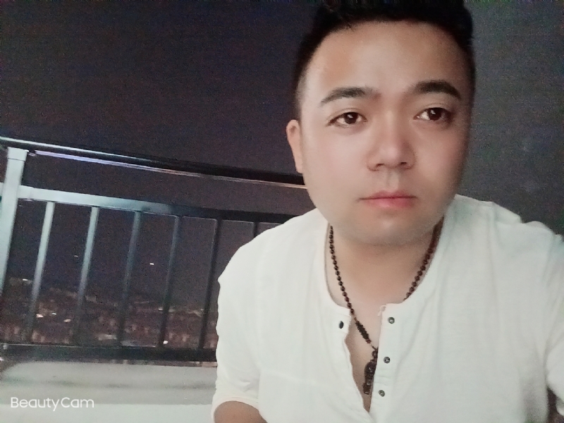 可么嗯哼的第一张照片--南平交友网