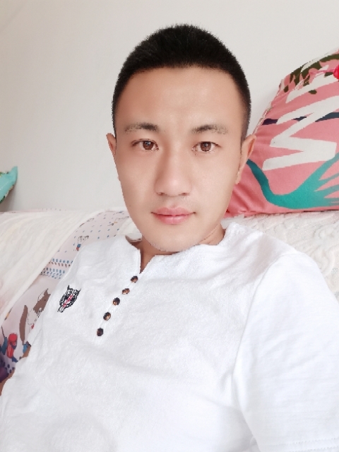 海阔天空的第一张照片--南平交友网
