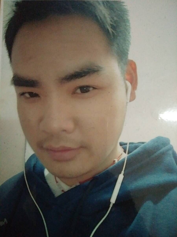 渴望爱的第一张照片--南平交友网