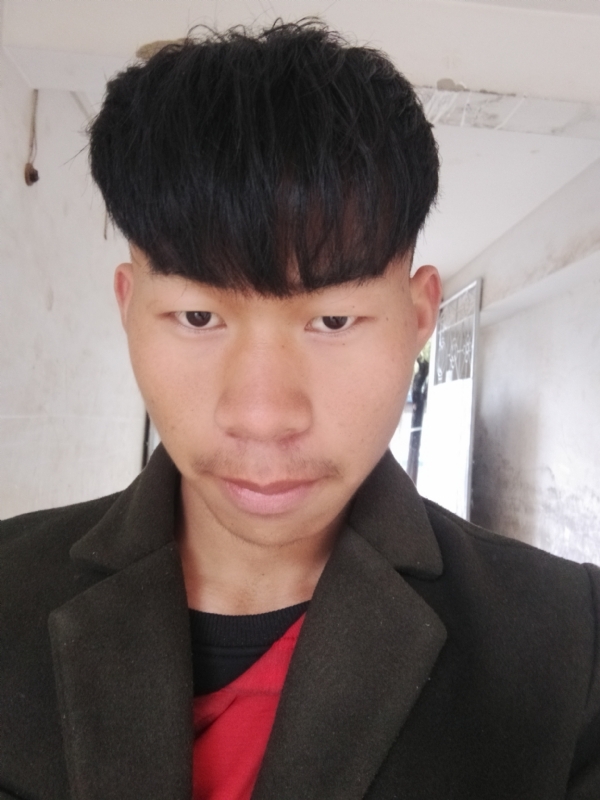 少年不在少的第一张照片--南平交友网
