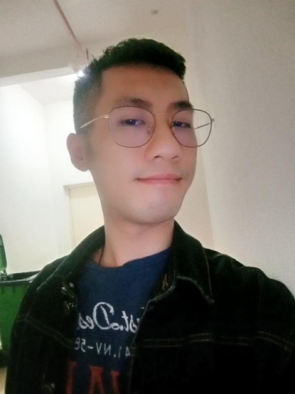 赫兹的第一张照片--南平交友网