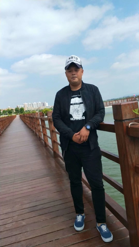 人生如戏的第二张照片--南平交友网