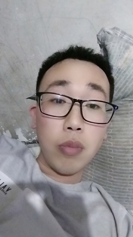 喜欢比我大的女人的第一张照片--南平交友网