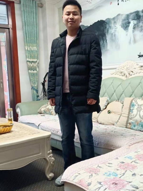 为爱奋斗的第一张照片--南平交友网