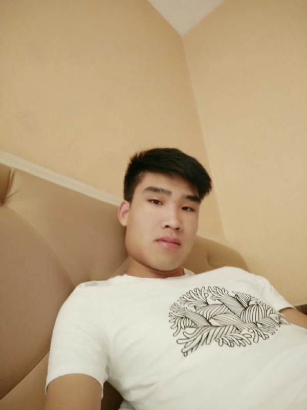谁不曾孤单上路的第一张照片--南平交友网