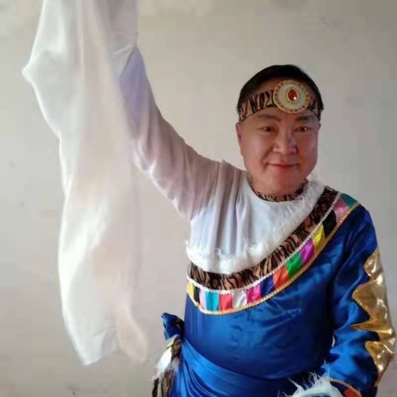 走在冷风中的第一张照片--南平交友网
