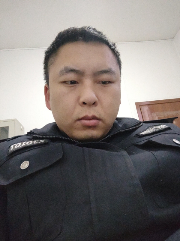 好纠结的第二张照片--南平交友网