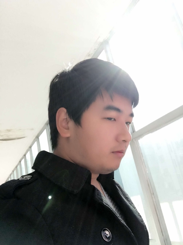 殷勤的王子的第四张照片--南平交友网