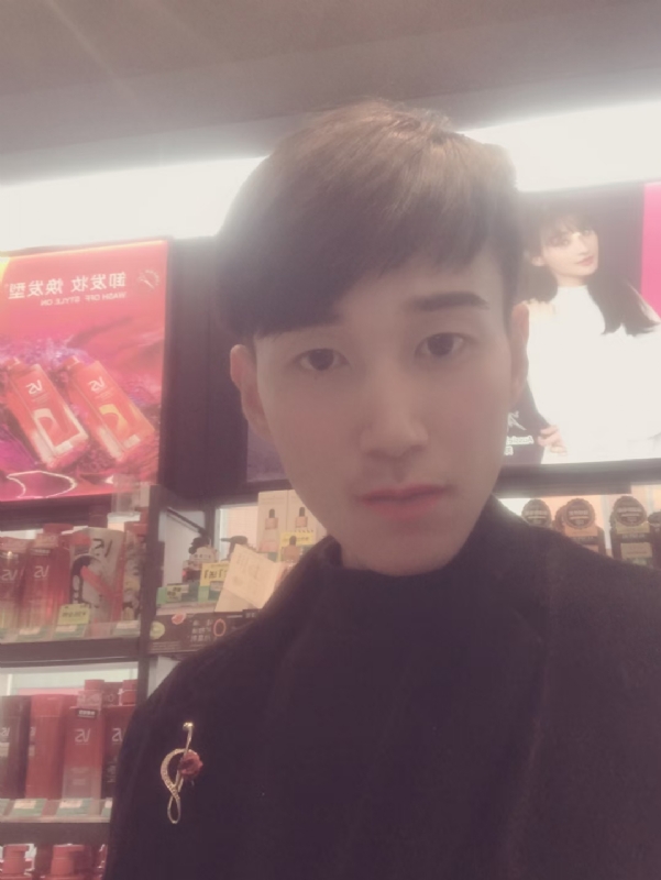 唯美的爱情故事的第一张照片--南平交友网