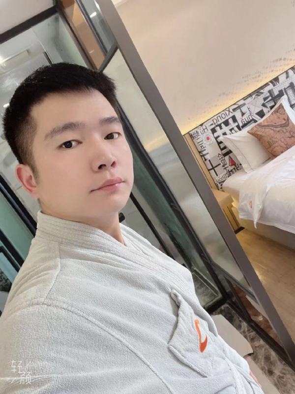 绿帽的第一张照片--南平交友网