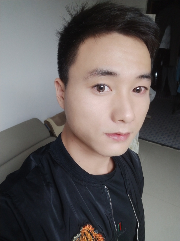 何凡的第三张照片--南平交友网