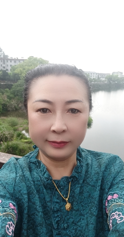 雨中情的第二张照片--南平交友网