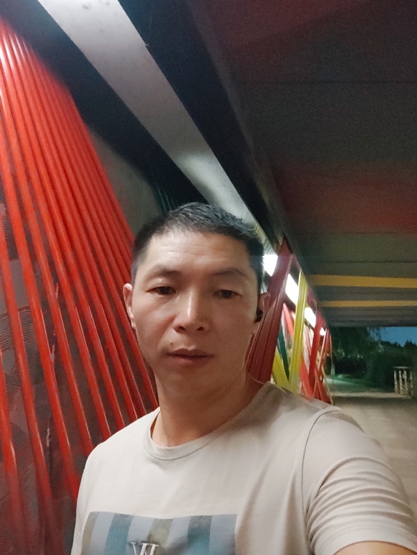 夜猫的第一张照片--南平交友网
