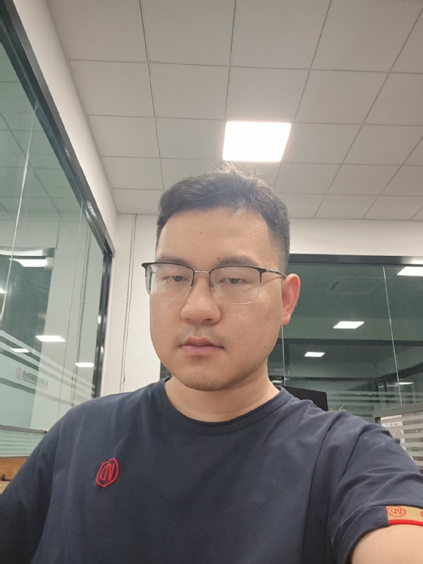 雨落浅响的第一张照片--南平交友网